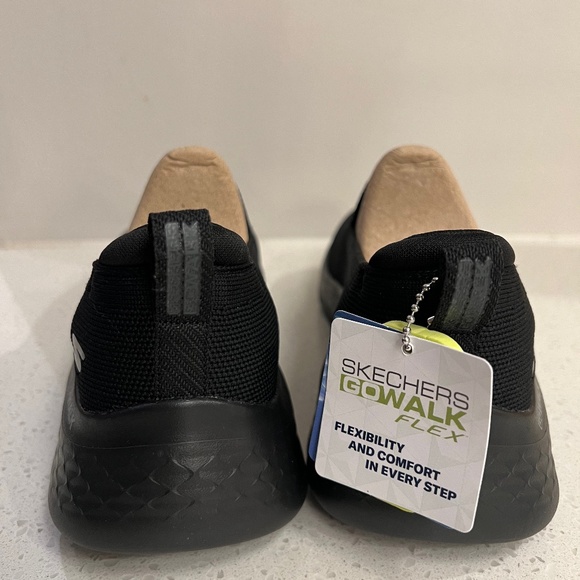 New In Box (NWT) : Skechers Go Walk Flex : Mens 7 - Picture 4 of 9